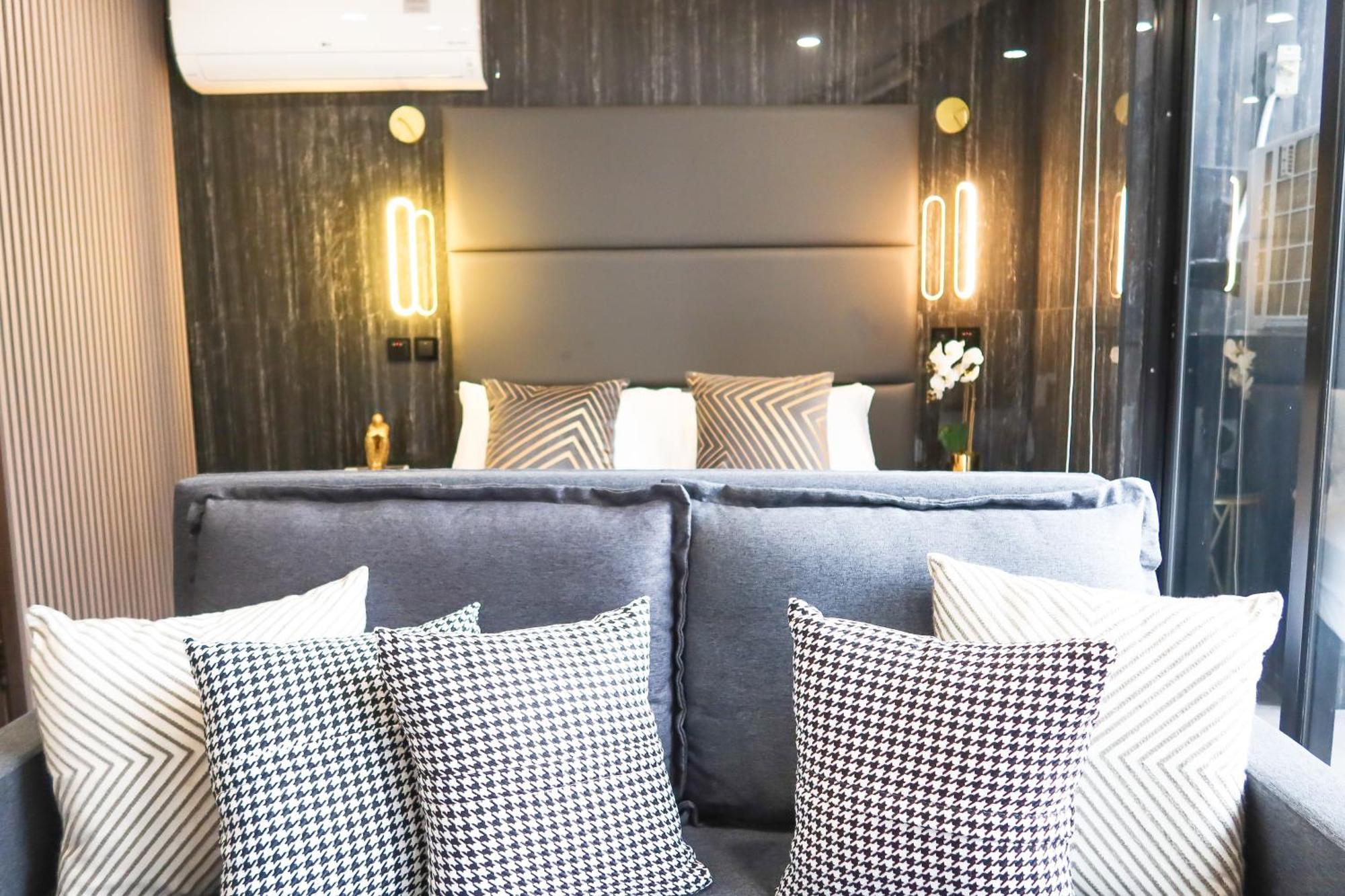 R Residences Singapura Luaran gambar