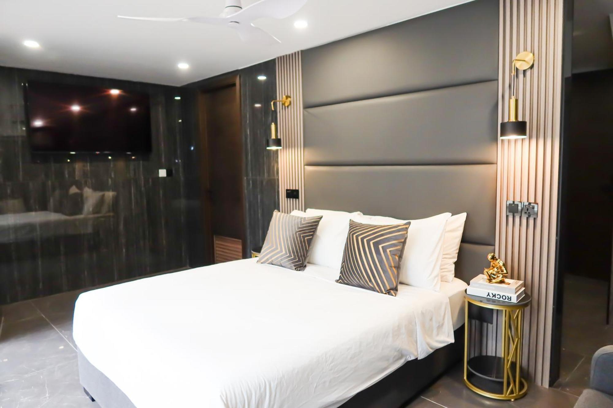 R Residences Singapura Luaran gambar