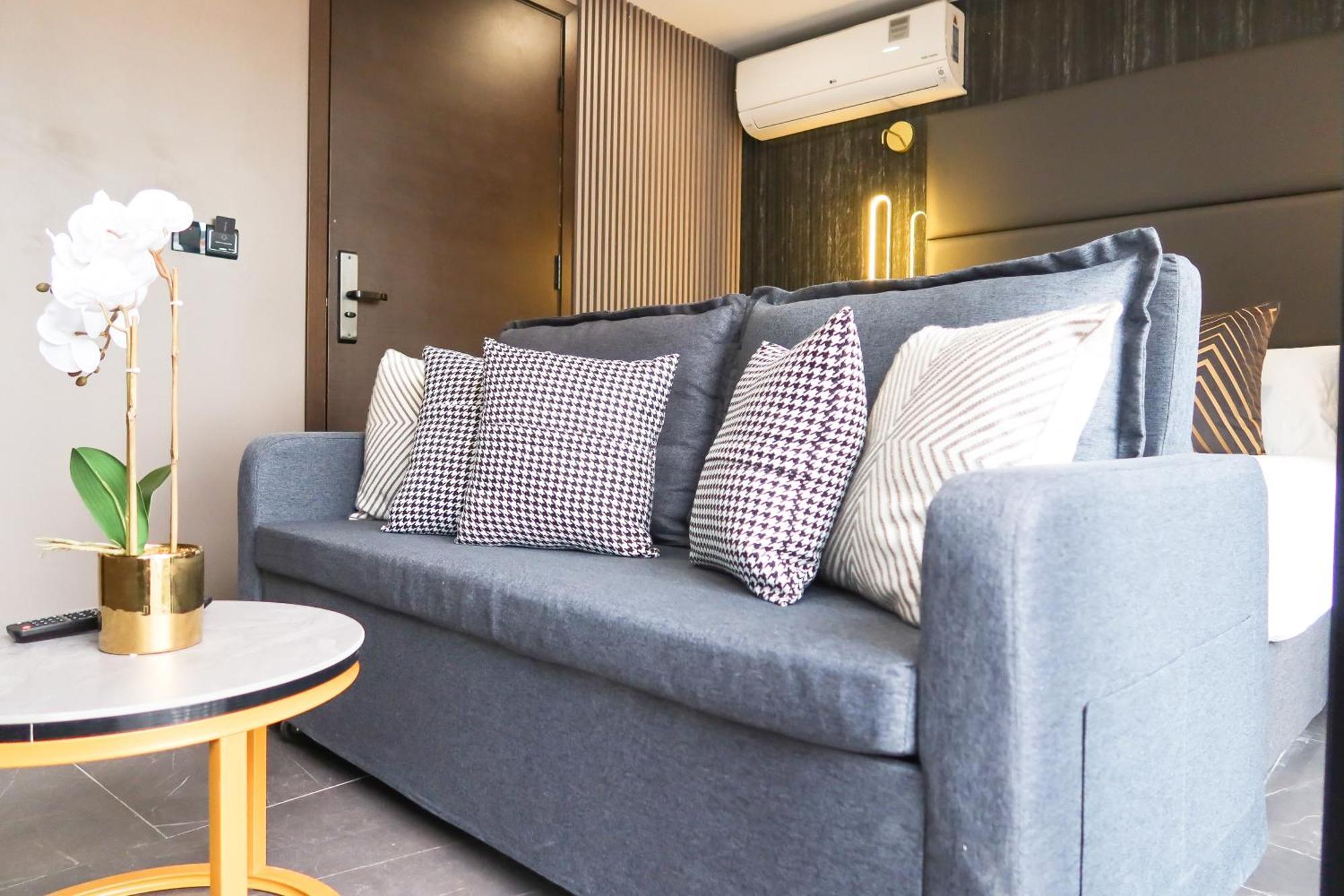 R Residences Singapura Luaran gambar